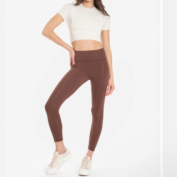 SweetFlexx | Hi-Rise | Front
Resistance Leggings - Picture 3 of 8